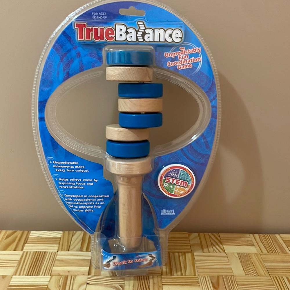 TrueBalance  Wooden disc stacking game